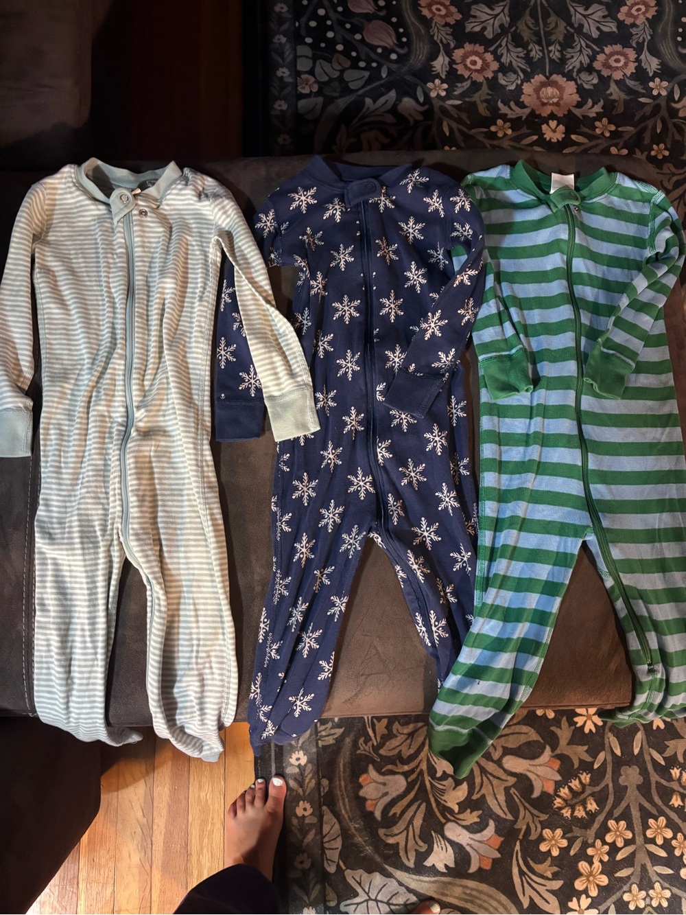 Hanna Andersson Navy Snowflake Footed One-Piece Pajamas